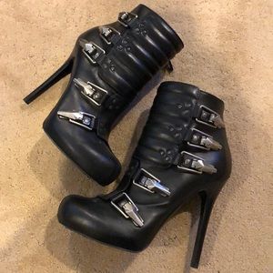Alexander McQueen Boots